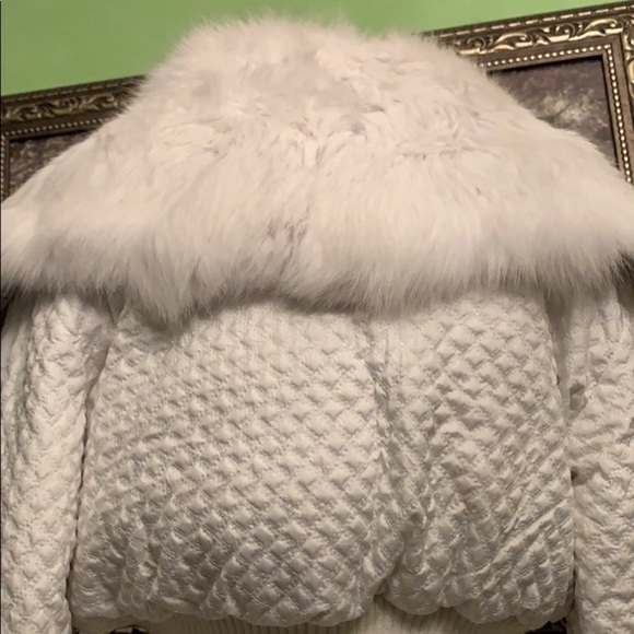 Rabbit puffer jacket - Picture 3 of 7